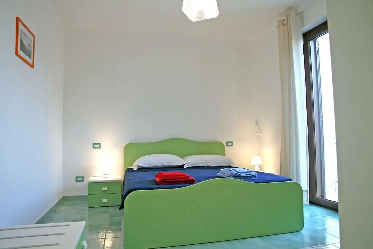 Alicante - Case Vacanza Il Palmento Canneto  Canneto (Lipari)